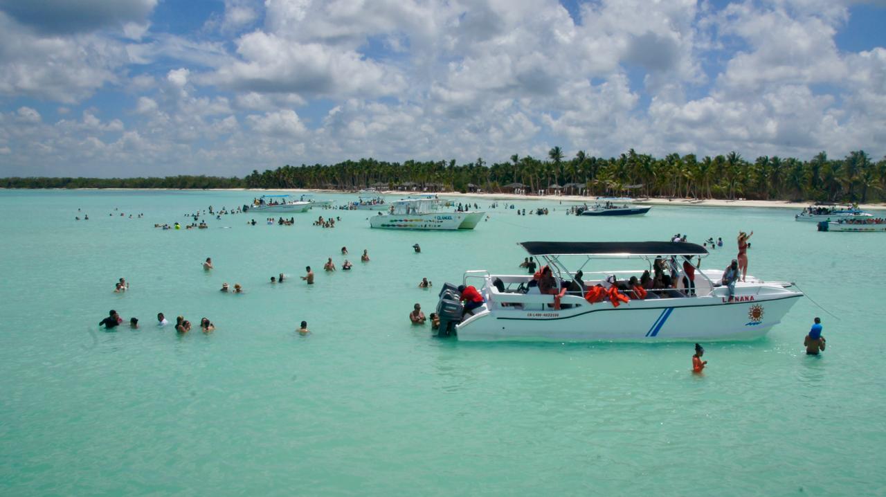 Isla Saona VIP – Vive Latino Punta Cana